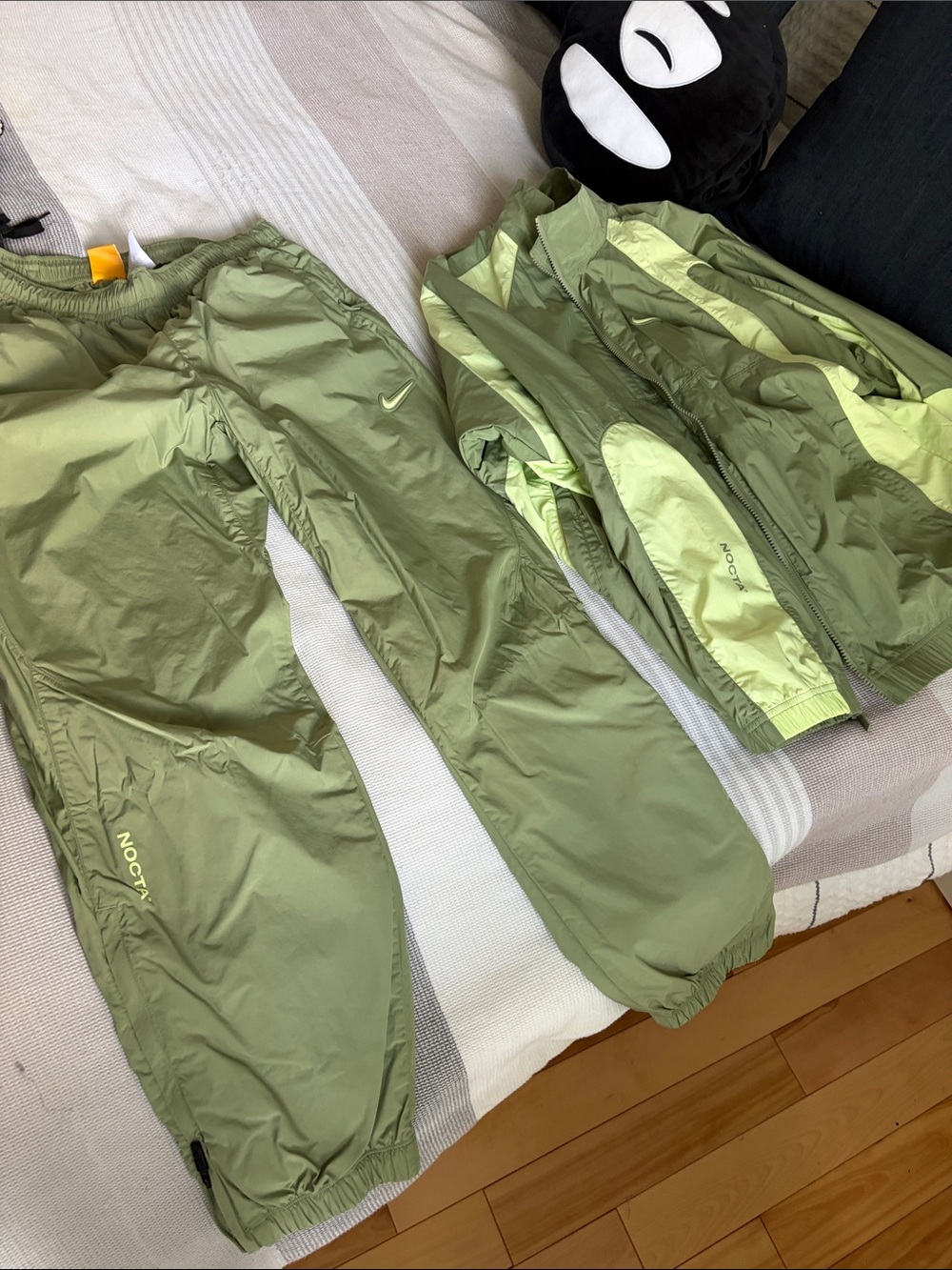Nike Men’s Olive Green Performance Track Jacket & Pants Set